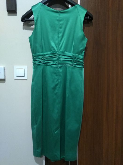 Sukienka zielona r.S midi sylwester wesele komunia chrzciny