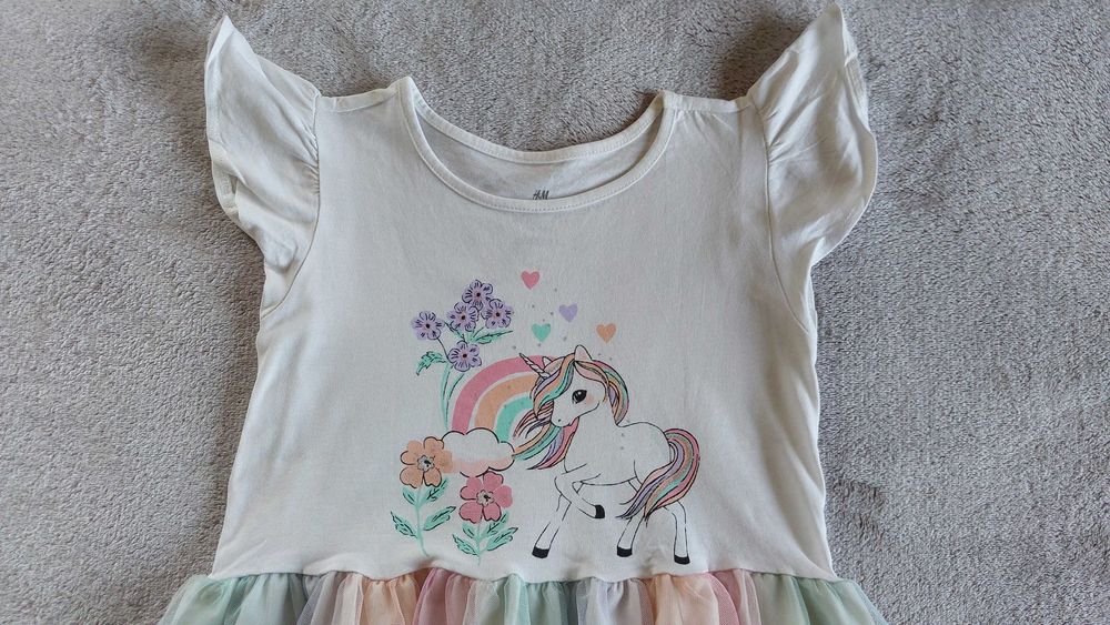 Sukienka z tęczowym tiulem H&M rozm. 122/128. Jednorożec..
