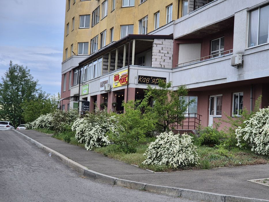 Продаж 2к квартира 70,5квм Харченко 47А  Бортничі