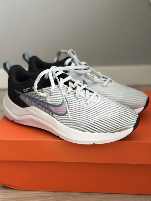 Жіночі кросівки Nike Downshifter 12 — Оригінал, Розмір 38.5 (24.5 см)