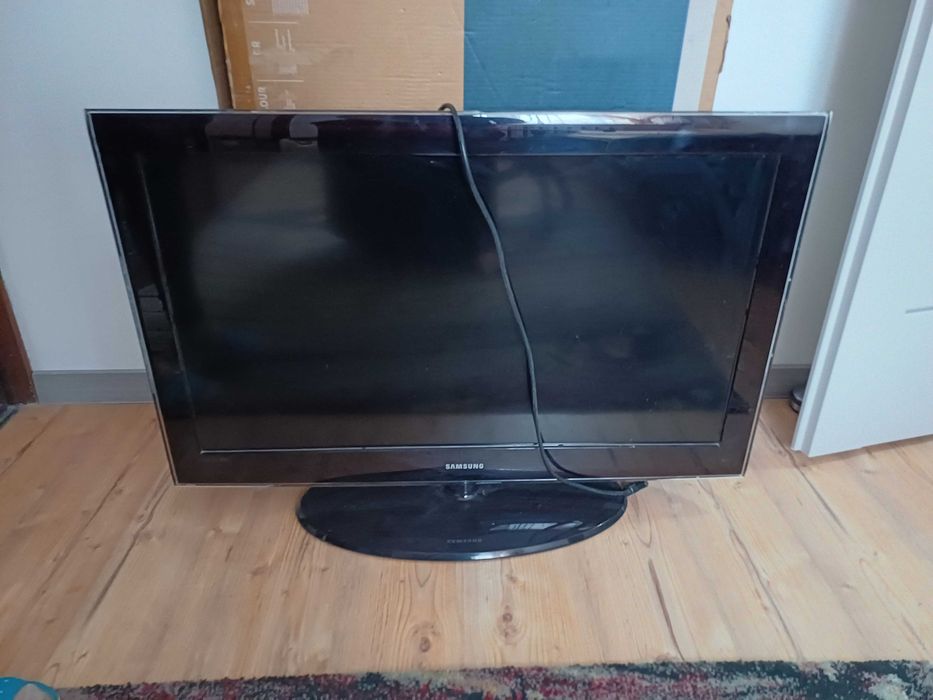 Samsung Telewizor płaski LCD 42 cale