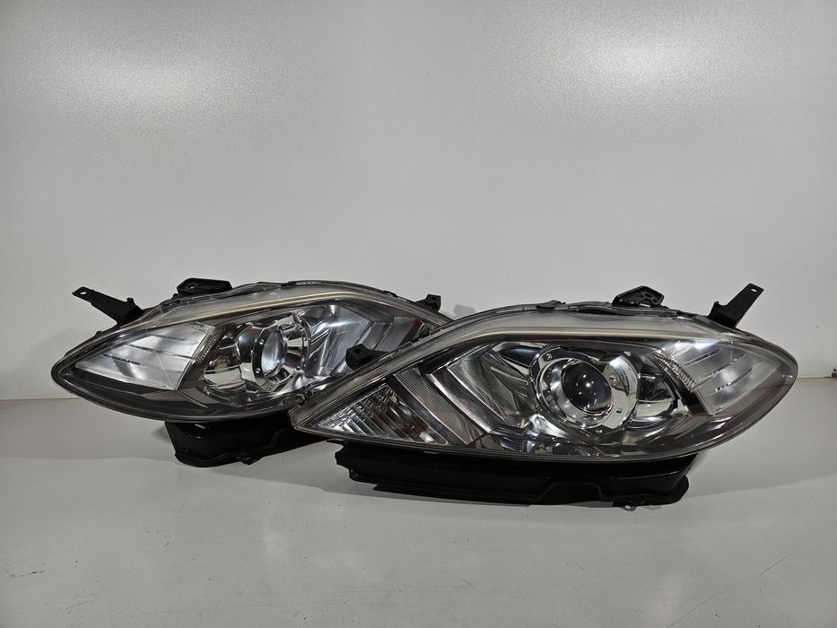 Honda FR-V FRV Lampy Przód Przednie Xenon Lewa + Prawa Europa Stan BDB