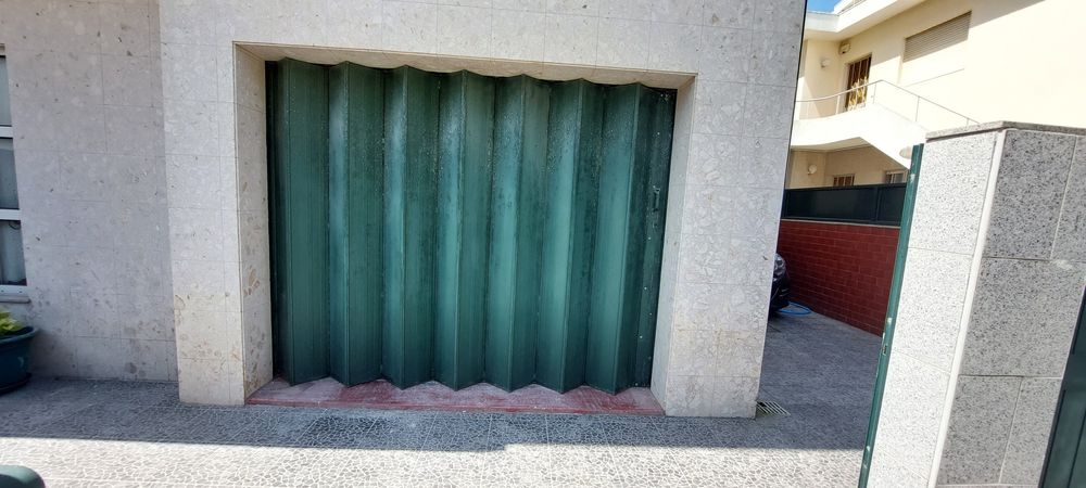 Portão de fole automático
