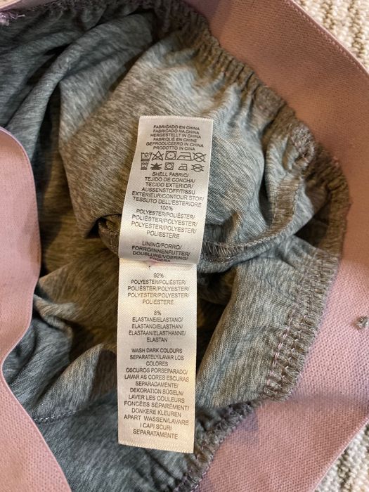 Спортивные шорты женские