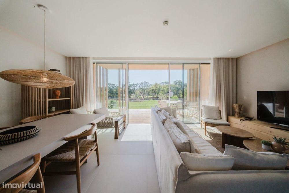 Townhouse com Açoteia e Acesso Direto à Praia no Verdelago Resort