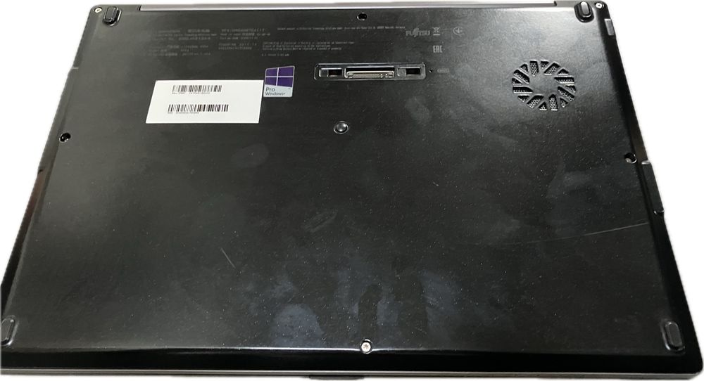 Laptop Fujitsu Lifebook U904