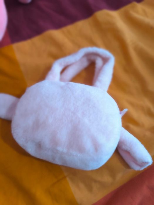 Peluche Angel Gigante com oferta de bolsa Angel, como novo.