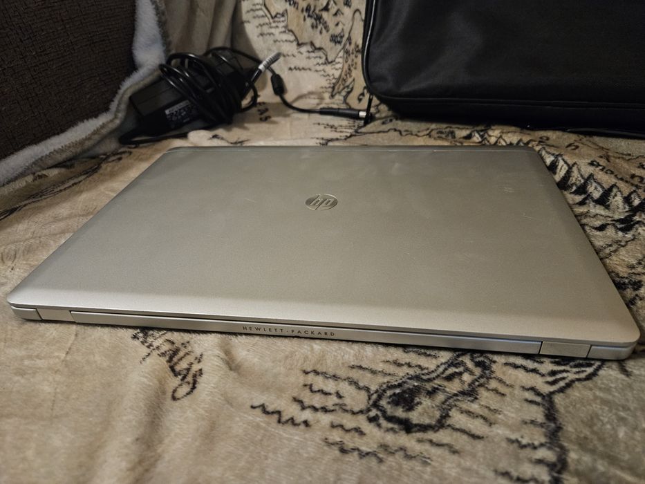 Folio 9470M Intel Core i5-3427U 8GB 128 GB SSD 14’’  Win 10