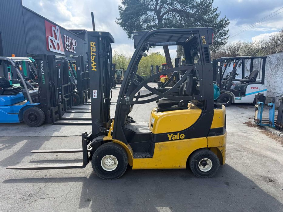 Навантажувач вилковий YALE GLP20VX Вагоник