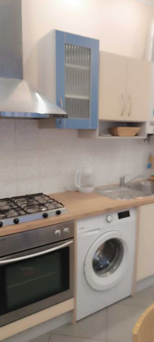 Окремий будинок в центрі(200м-пішохідна зона)з усіма зручностями