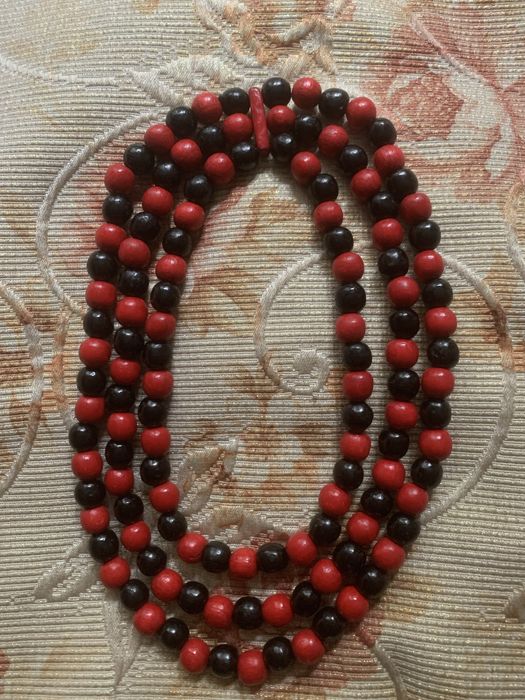 Продам деревʼяне намисто