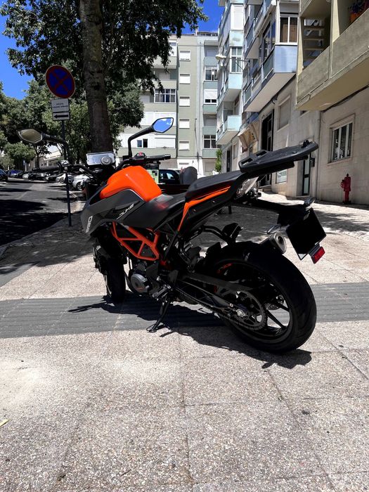 KTM Duke 390 2023