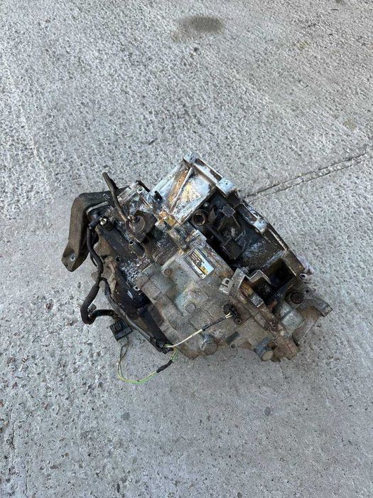 Коробка F-20 Opel Omega A 2.0