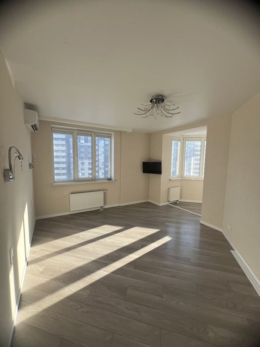 Продаж квартири 2к Лісовий Квартал Бровари