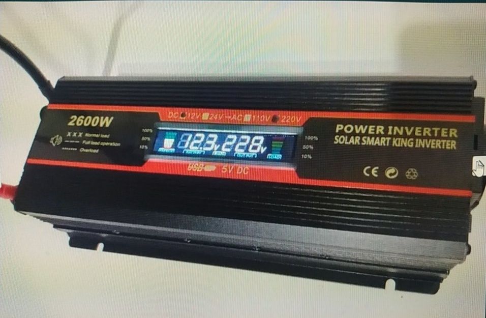 Інвертор автомобільный 12-220V 2600W