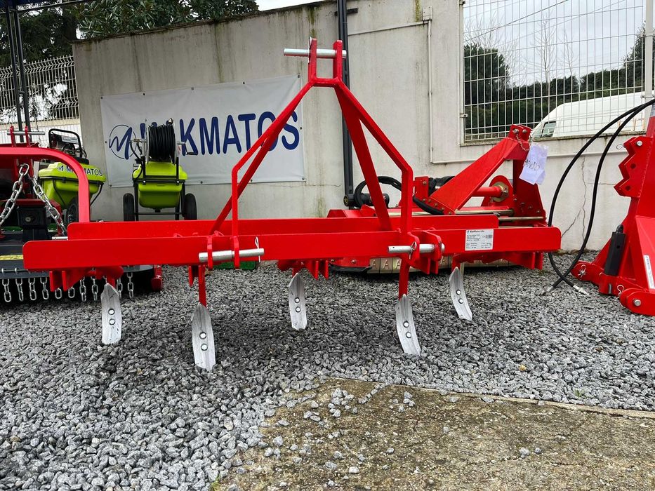 Escarificador para trator 1.60m reforçado NOVO