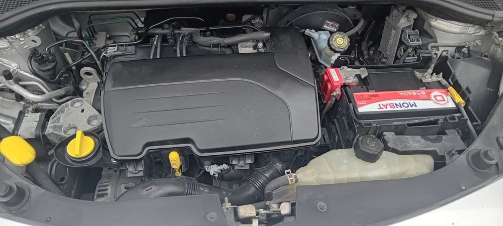 Renault clio 1.2 apenas 180000 kms
