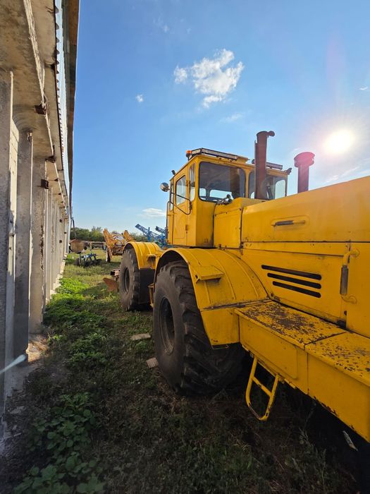 Продам К-701 + плуг + деметра