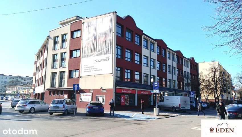 Lokale usługowo-biurowe w centrum Łukowa, ul. Staropijarska