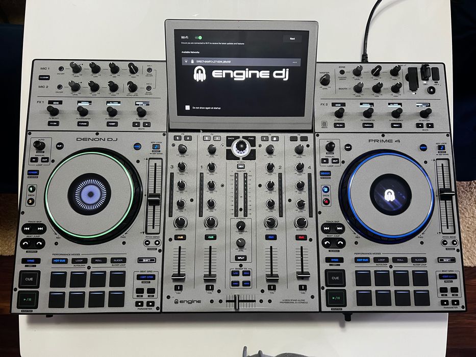 DENON PRIME 4+ plus DJ standalone