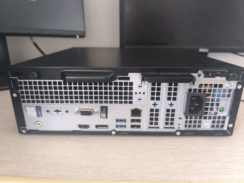 Mocarny Komputer Dell OptiPlex 3070 i5-9500t 9gen 16gb/1512 GB SSD W11 Pro NVME Wifi
