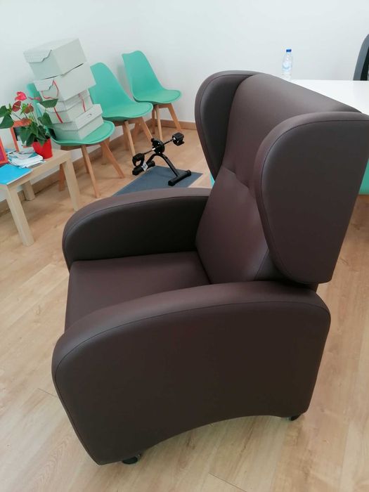 Cadeirão Relax Castanho ou Bege ou Cinzento