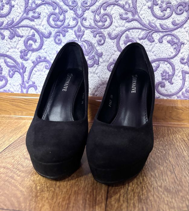 Продам туфлі.