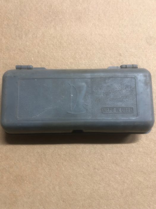 Коробочка під інструмент ваз