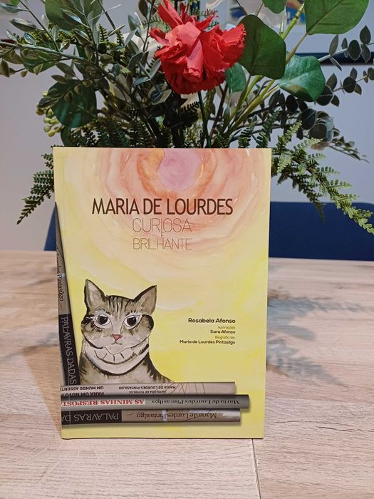 Maria de Lourdes - Curious and Brilliant