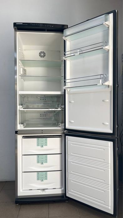 Холодильники з Європи бу Liebherr CBnes 2323