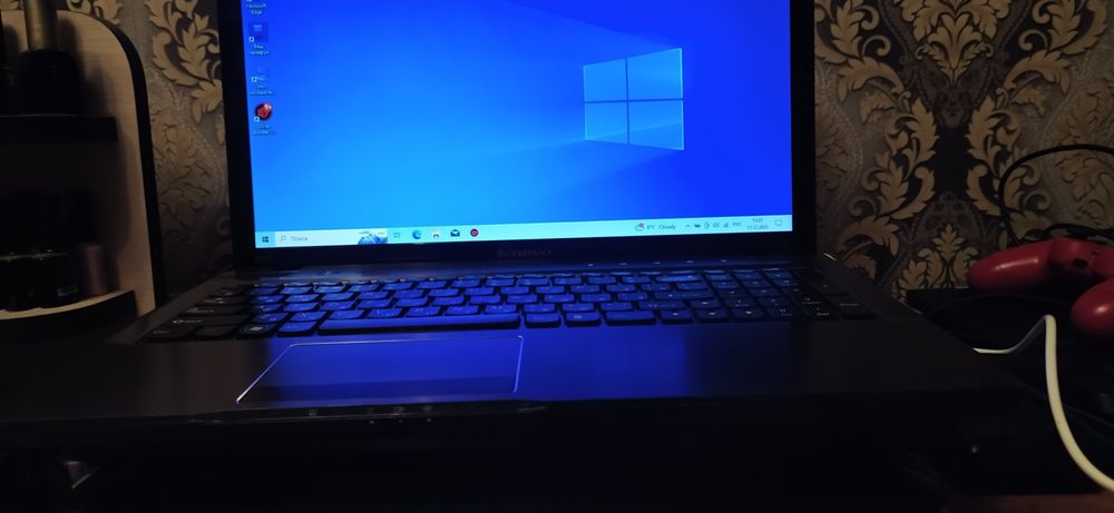 Продам ноутбук в ідеальному стані