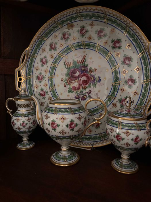 Serviço cha cafe porcelana floral Limges pintado à mão-  bouquet rosas elegante