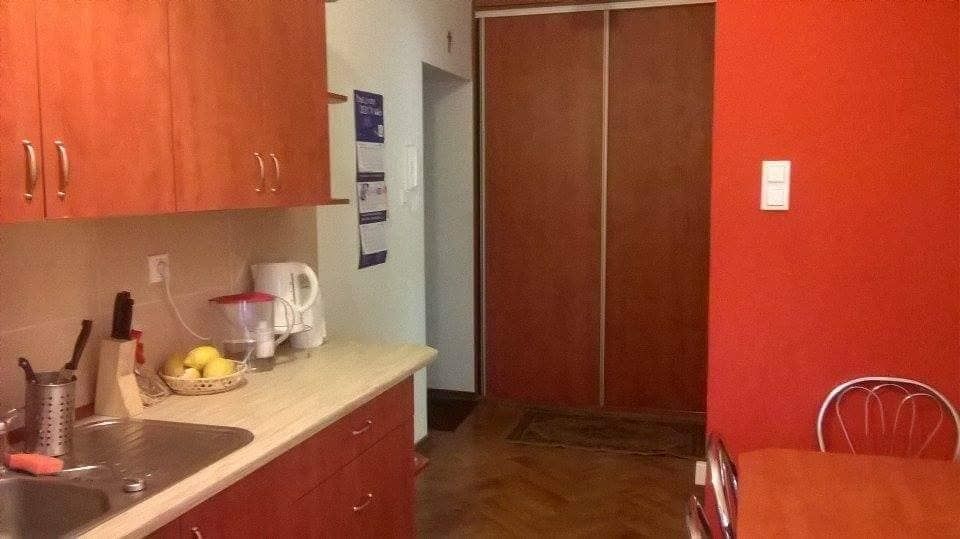 pokój do wynajęcia dla kobiety
