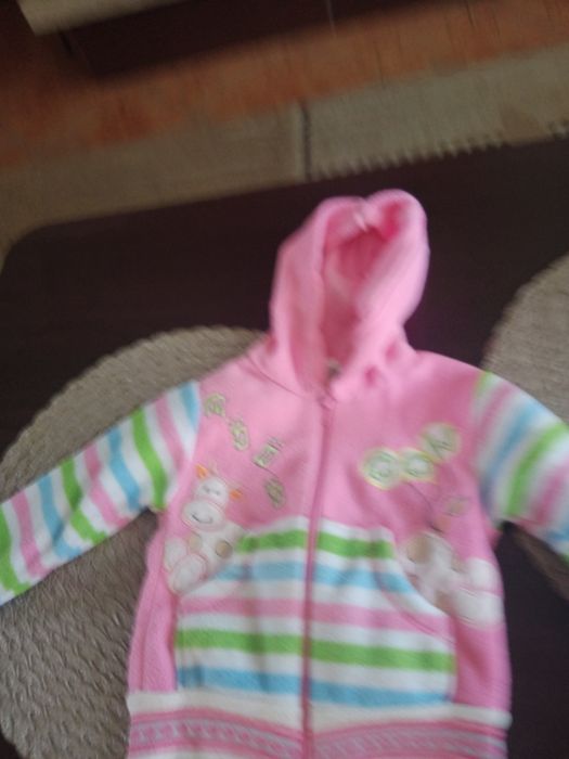 Bluzy i sweterki