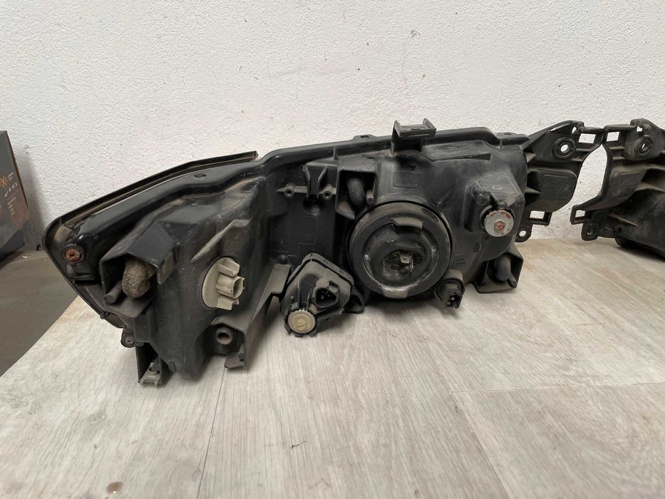 Óticas MITSUBISHI SPACE WAGON