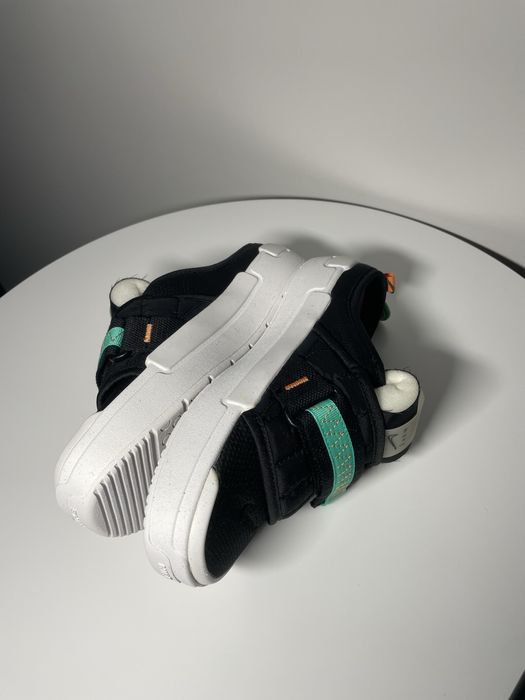 Chodaki Nike Offline