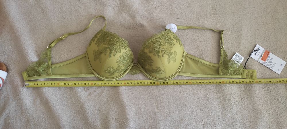 Білизна жіноча, бюстгальтер НОВІ
