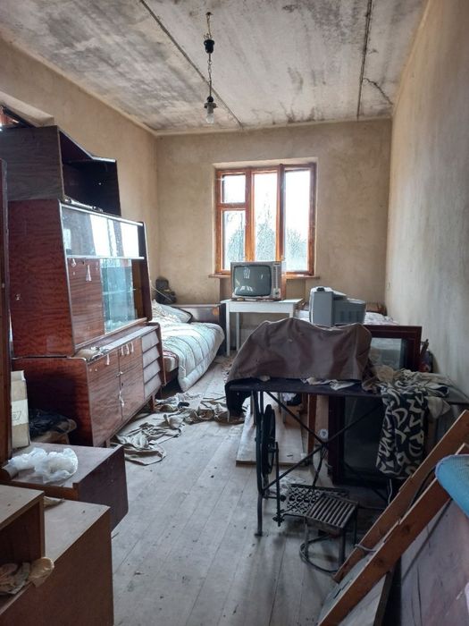Продаж будинку з ділянкою 17соток