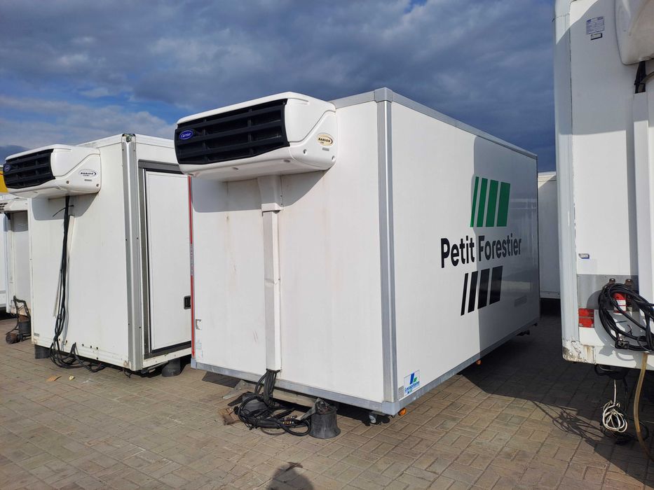 Будка-рефрижератор Lecapitaine 4,10 м Carrier Xarios 600 12/400 В з підрамником б/у 2016 р. в.