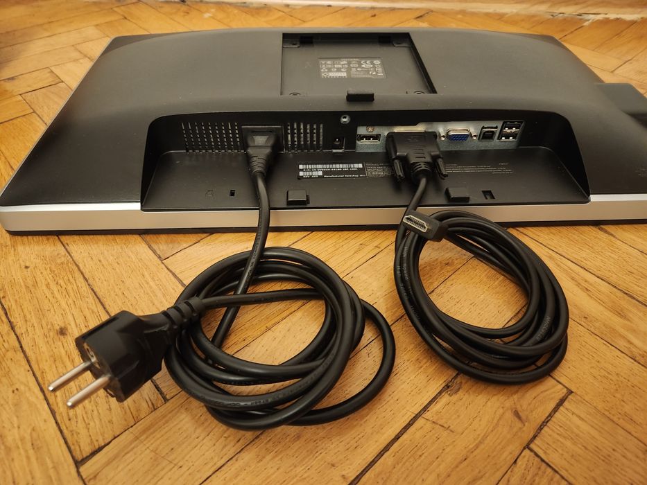 Монітор DELL U2212hmc з діагоналлю 21.5"