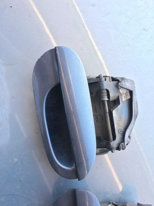 Bmw 5 e39 sedan kombi klamka prawa Europa anthrazit 397/7