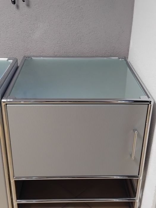 Szafka/ stolik nocny Bosse nowoczesna, chromowana 60x60 x 70(wysokość)