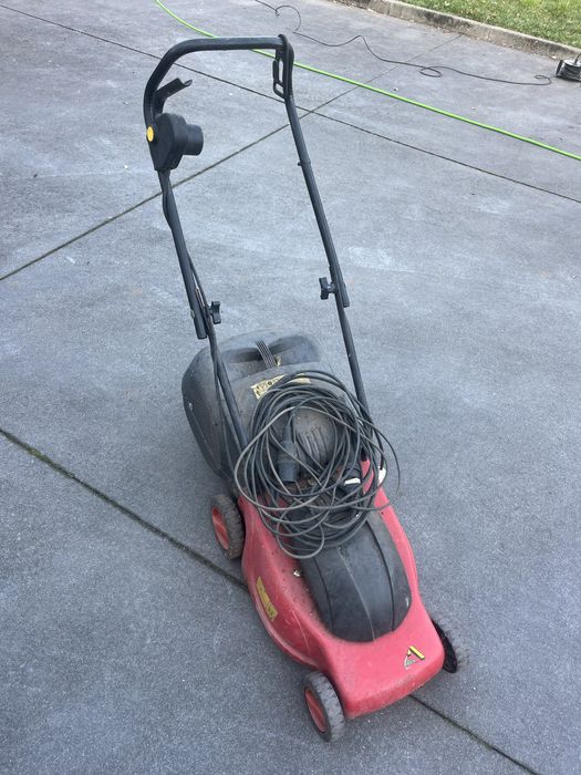 Corta Relva eletrico