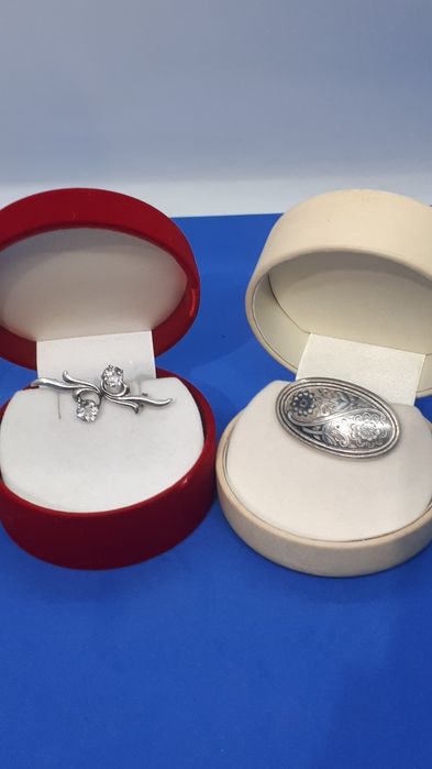 Брошь серебро 875пр. Горный хрусталь.