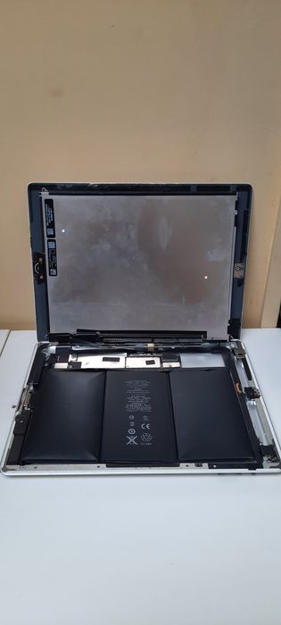Apple iPad 3rd Gen A1416 9.7" 16GB (partes/peças)