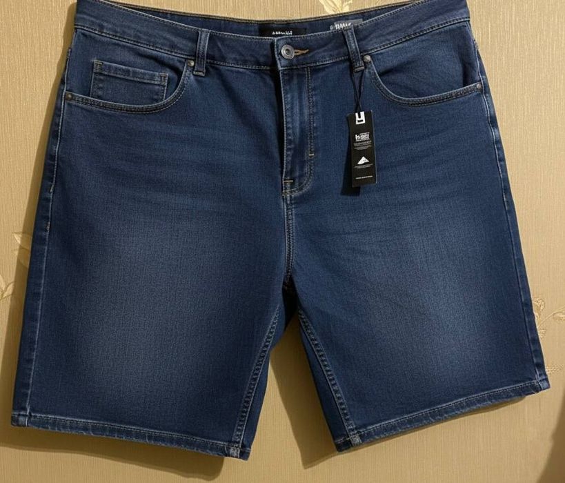 Джинсові шорти чоловічі