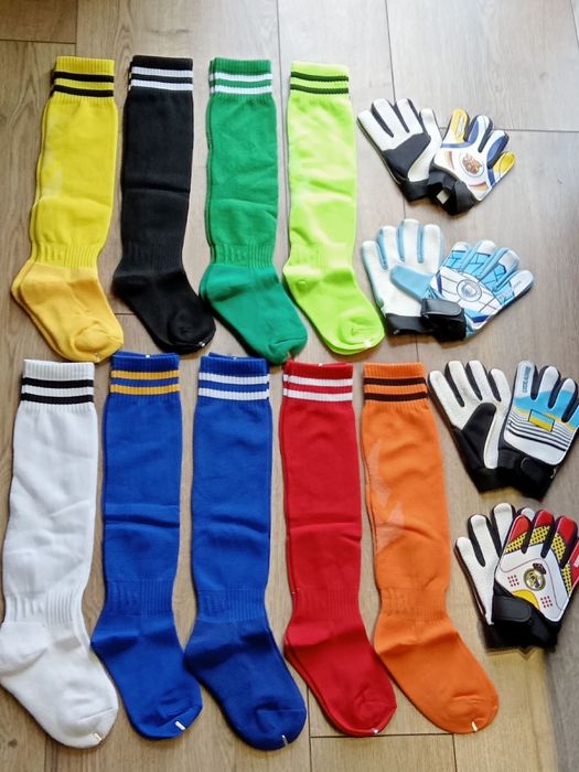 Гетры детские ЛЁГКИЕ (размер 27-34,32-39,40-45) футбольные (за пару)