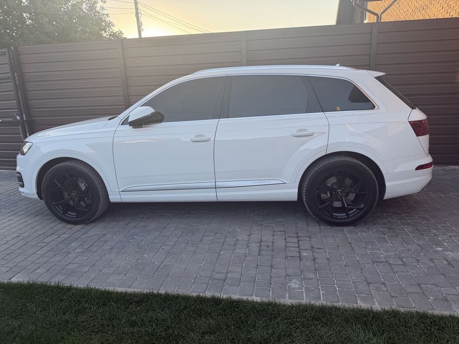 Audi q7 ауді q7.