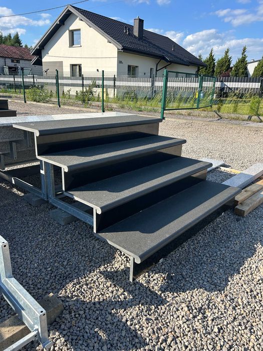 Płytki granitowe czarne 60x60x2 taras