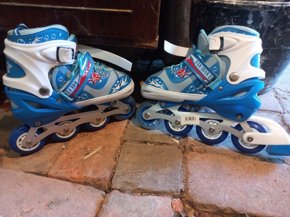 Дитячі роздвижні роликові ковзани